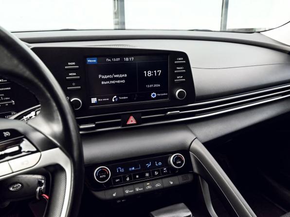 Hyundai Elantra VII (CN7) с пробегом 2021 года, цена 1 849 000 рублей, 127975 км, седан, Автокод Объявления
