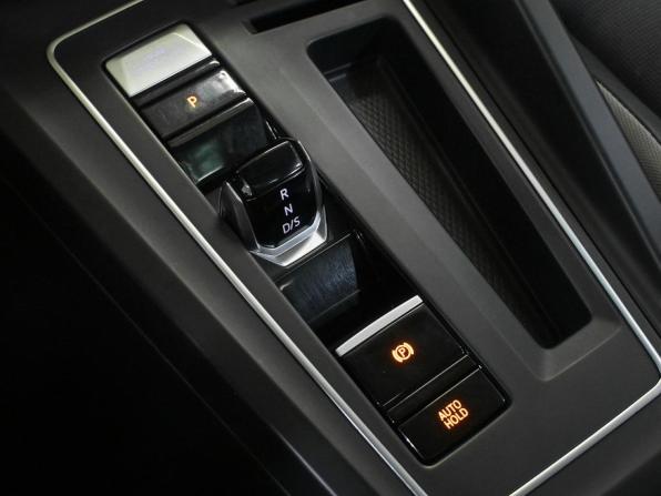 Volkswagen Golf VIII с пробегом 2021 года, цена 2 530 000 рублей, 33428 км, хэтчбек, Автокод Объявления
