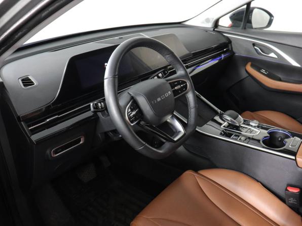 Omoda C5 I с пробегом 2023 года, цена 1 999 000 рублей, 20000 км, внедорожник, Автокод Объявления