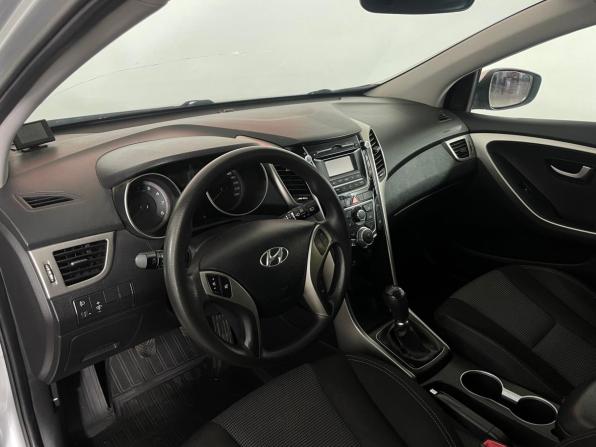 Hyundai i30 II с пробегом 2013 года, цена 890 000 рублей, 115000 км, хэтчбек, Автокод Объявления