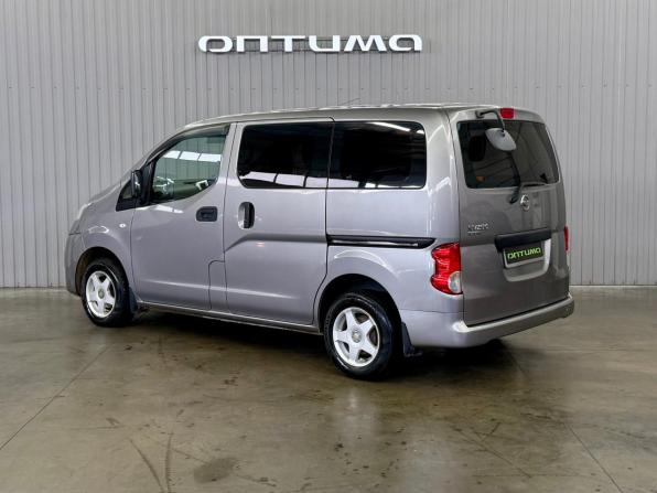 Nissan NV200 с пробегом 2016 года, цена 1 327 000 рублей, 175000 км, минивэн, Автокод Объявления