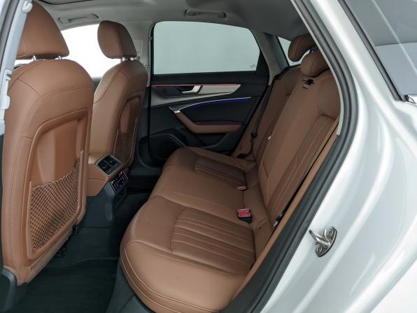 Audi A6 V (C8) с пробегом 2021 года, цена 4 120 000 рублей, 59943 км, седан, Автокод Объявления