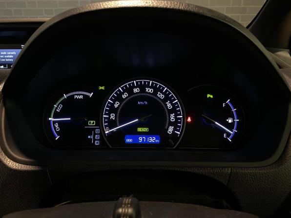 Toyota Esquire I Рестайлинг с пробегом 2019 года, цена 2 690 000 рублей, 97132 км, минивэн, Автокод Объявления