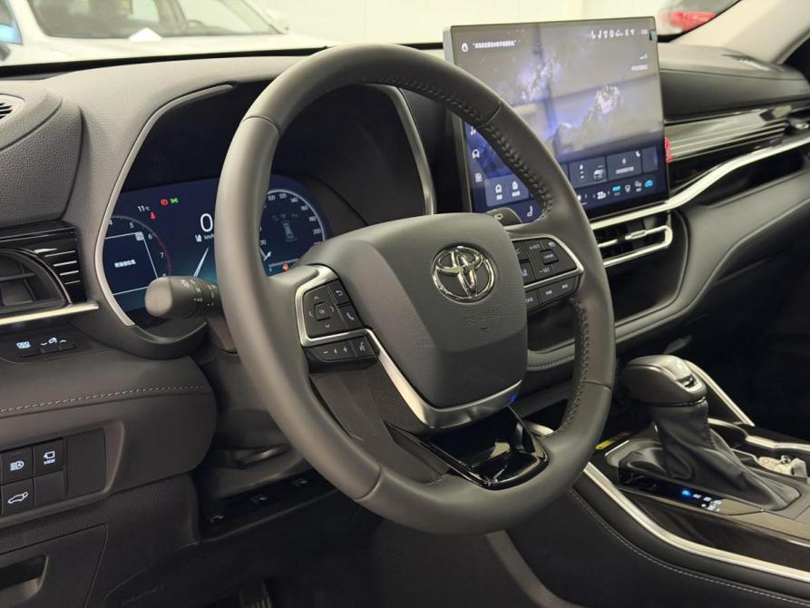 Toyota Highlander IV (XU70) Москва  - изображение 7