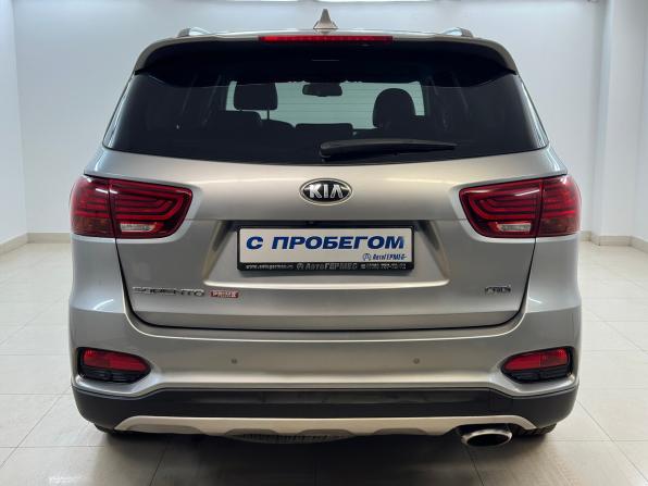 Kia Sorento III Prime Рестайлинг с пробегом 2018 года, цена 3 049 000 рублей, 99072 км, внедорожник, Автокод Объявления