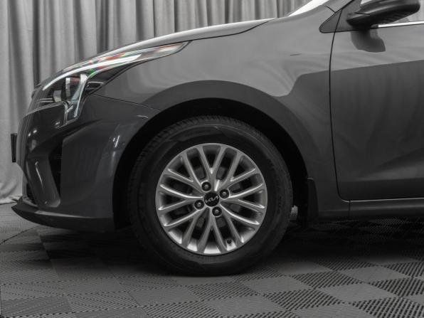 Kia Rio IV Рестайлинг с пробегом 2021 года, цена 1 930 000 рублей, 33466 км, седан, Автокод Объявления