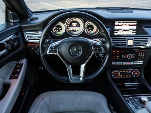 Mercedes-Benz CLS II (C218) с пробегом 2013 года, цена 2 649 000 рублей, 198063 км, универсал, Автокод Объявления
