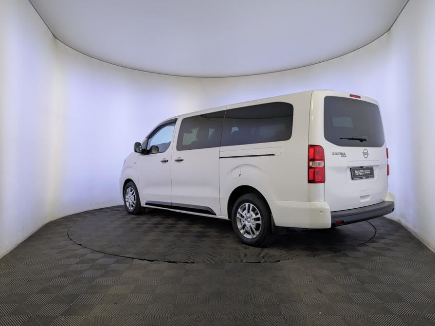Opel Zafira Life I Москва  - изображение 7