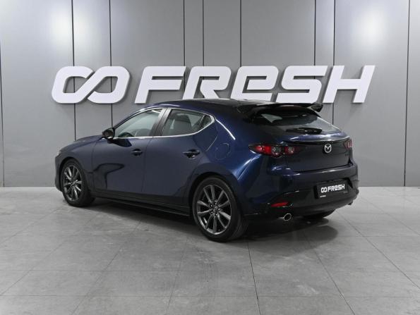 Mazda 3 IV (BP) с пробегом 2019 года, цена 2 755 000 рублей, 27996 км, хэтчбек, Автокод Объявления