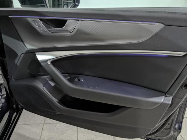 Audi A6 V (C8) с пробегом 2021 года, цена 4 950 000 рублей, 68277 км, седан, Автокод Объявления