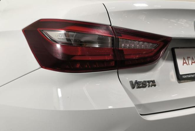 Lada (ВАЗ) Vesta I Рестайлинг (NG) с пробегом 2024 года, цена 1 200 000 рублей, 33000 км, седан, Автокод Объявления