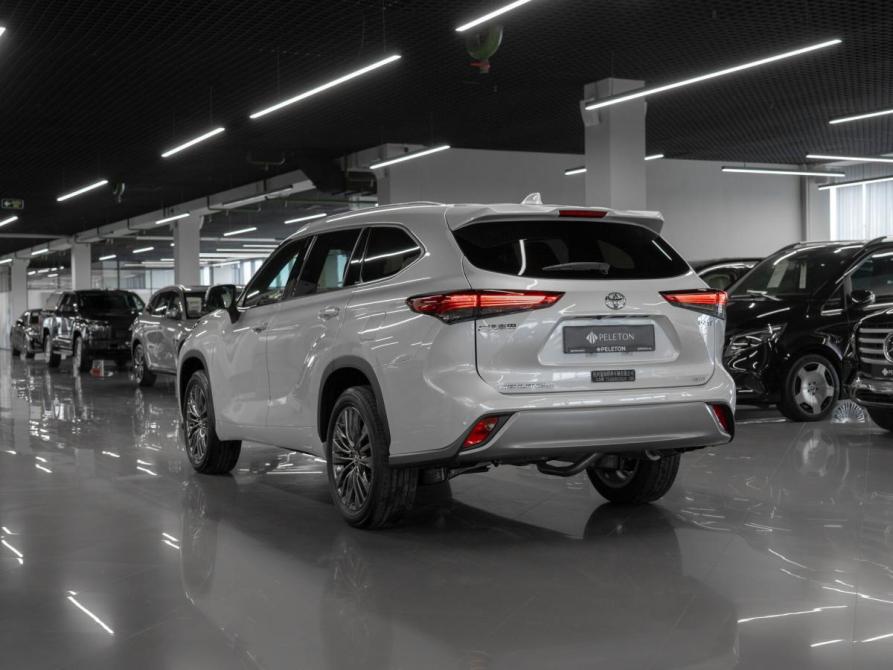 Toyota Highlander IV (XU70) Москва  - изображение 4