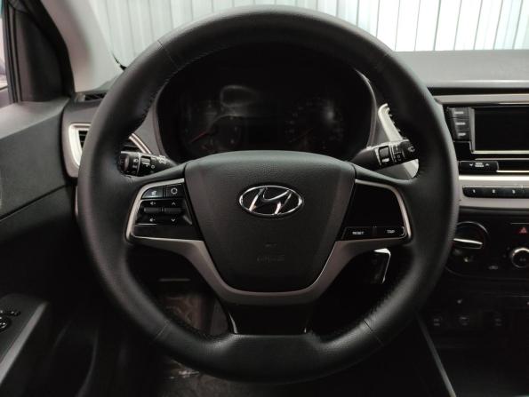 Hyundai Solaris II с пробегом 2019 года, цена 1 220 000 рублей, 137110 км, седан, Автокод Объявления