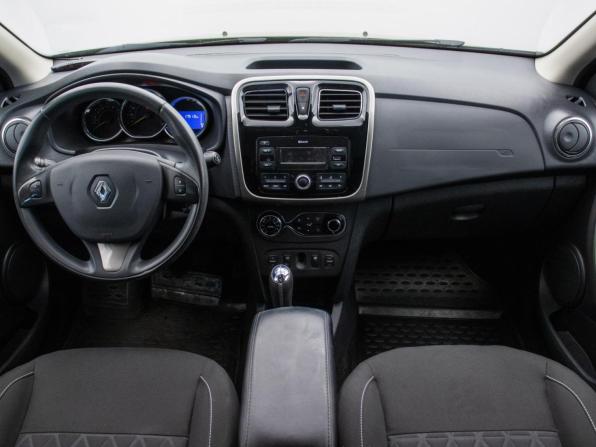 Renault Sandero II с пробегом 2018 года, цена 1 170 000 рублей, 17512 км, хэтчбек, Автокод Объявления