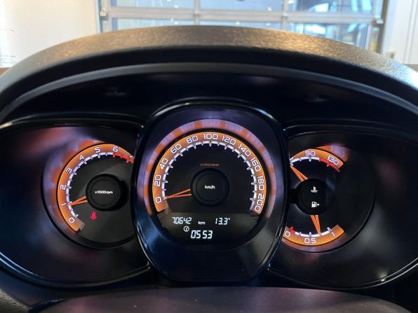 Lada (ВАЗ) Vesta I с пробегом 2021 года, цена 1 395 000 рублей, 70637 км, универсал, Автокод Объявления