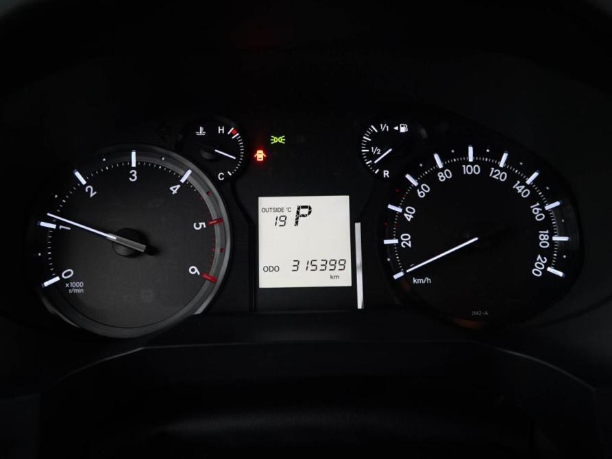 Toyota Land Cruiser Prado 150 Series Рестайлинг 2 Москва  - изображение 24