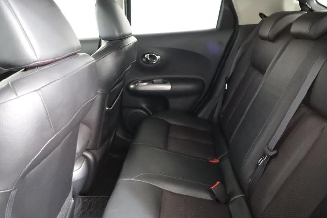 Nissan Juke I с пробегом 2012 года, цена 1 099 000 рублей, 99000 км, внедорожник, Автокод Объявления