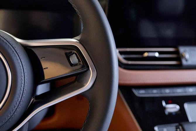 Новый Hongqi HQ9 2025 года, цена 7 350 000 рублей, минивэн, Автокод Объявления