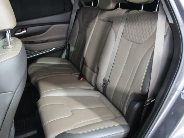 Hyundai Santa Fe IV с пробегом 2019 года, цена 3 333 000 рублей, 86882 км, внедорожник, Автокод Объявления