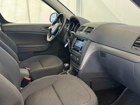 Skoda Yeti I Рестайлинг с пробегом 2014 года, цена 1 230 000 рублей, 129154 км, внедорожник, Автокод Объявления