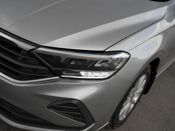 Volkswagen Polo VI с пробегом 2022 года, цена 1 945 000 рублей, 32930 км, лифтбек, Автокод Объявления