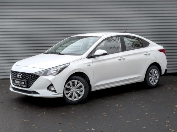 Hyundai Solaris II Рестайлинг с пробегом 2022 года, цена 1 535 000 рублей, 89366 км, седан, Автокод Объявления