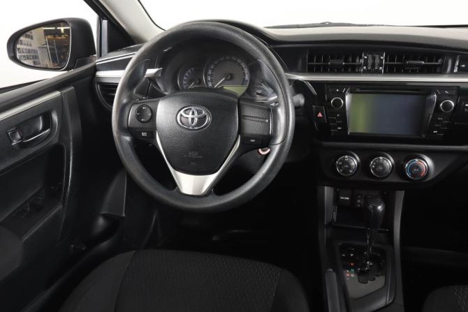 Toyota Corolla XI (E160 E170 E180) с пробегом 2013 года, цена 1 159 000 рублей, 147500 км, седан, Автокод Объявления