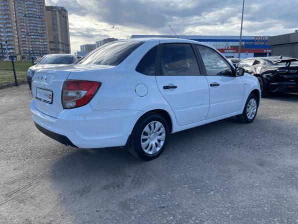 Lada (ВАЗ) Granta I Рестайлинг с пробегом 2018 года, цена 385 000 рублей, 198502 км, седан, Автокод Объявления