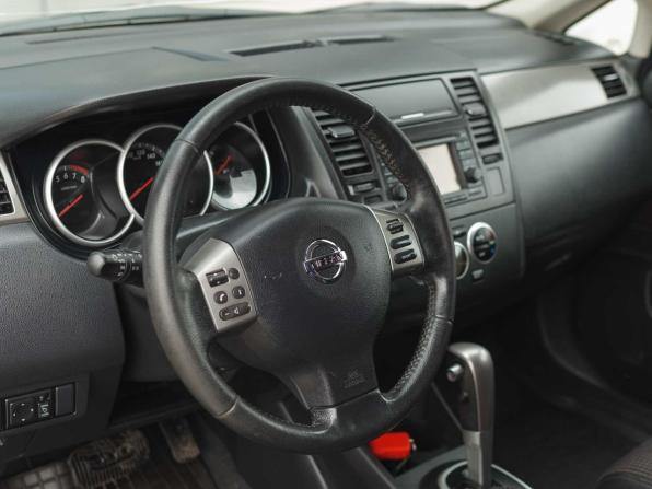 Nissan Tiida I Рестайлинг с пробегом 2013 года, цена 830 000 рублей, 192600 км, хэтчбек, Автокод Объявления