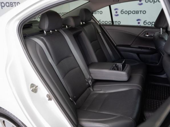 Honda Accord IX с пробегом 2013 года, цена 2 080 000 рублей, 77626 км, седан, Автокод Объявления