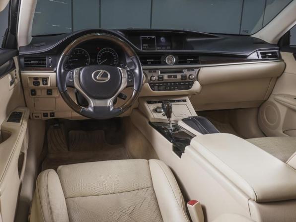 Lexus ES VI с пробегом 2014 года, цена 2 199 000 рублей, 208490 км, седан, Автокод Объявления