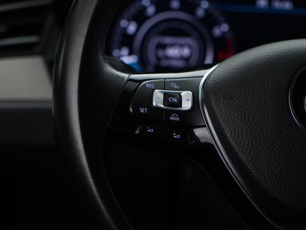 Volkswagen Passat B8 с пробегом 2017 года, цена 2 557 077 рублей, 72638 км, седан, Автокод Объявления
