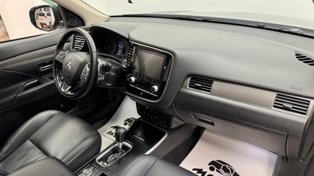 Mitsubishi Outlander III Рестайлинг 3 Киров  - изображение 7