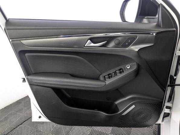 Haval Jolion I Рестайлинг с пробегом 2026 года, цена 2 400 000 рублей, 9980 км, внедорожник, Автокод Объявления