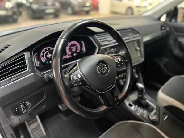 Volkswagen Tiguan II с пробегом 2019 года, цена 2 600 000 рублей, 109749 км, внедорожник, Автокод Объявления