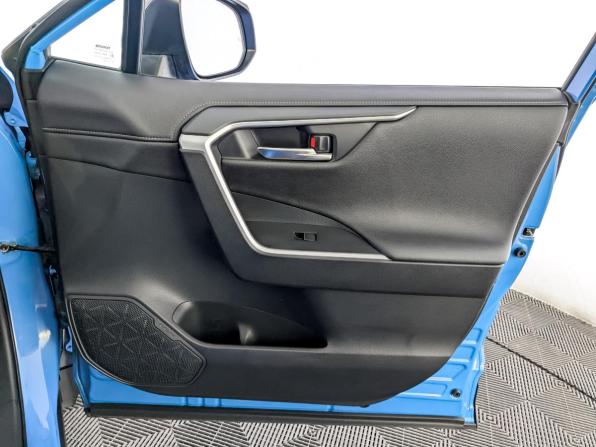 Toyota RAV4 V (XA50) с пробегом 2019 года, цена 3 190 000 рублей, 135425 км, внедорожник, Автокод Объявления