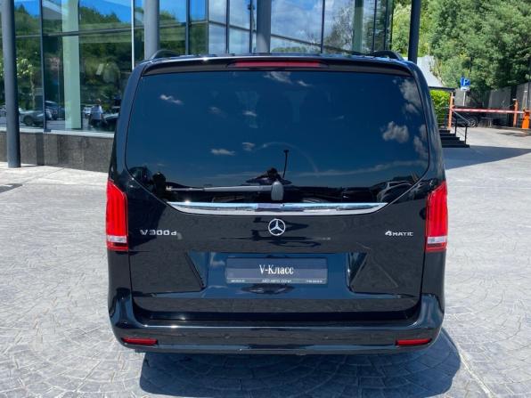 Mercedes-Benz V-Класс III (W447) Рестайлинг с пробегом 2023 года, цена 11 500 000 рублей, 58269 км, минивэн, Автокод Объявления