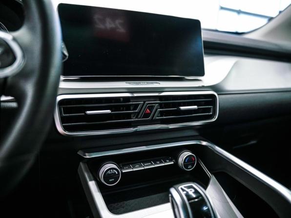 Geely Coolray I с пробегом 2022 года, цена 1 749 000 рублей, 39154 км, внедорожник, Автокод Объявления