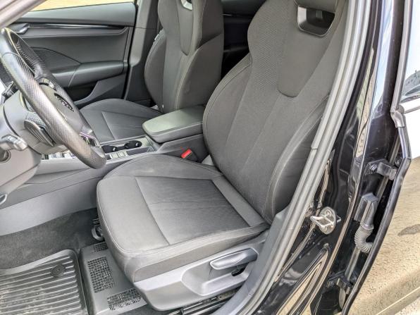 Skoda Octavia IV (A8) с пробегом 2022 года, цена 2 995 000 рублей, 85681 км, лифтбек, Автокод Объявления