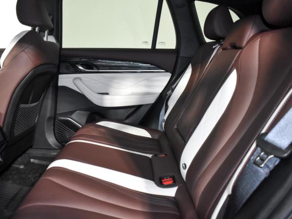 Geely Monjaro I с пробегом 2024 года, цена 3 599 000 рублей, 11942 км, внедорожник, Автокод Объявления