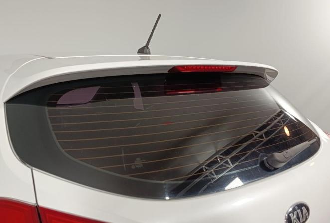 Kia Ceed II с пробегом 2015 года, цена 1 270 000 рублей, 123560 км, хэтчбек, Автокод Объявления