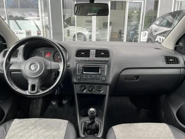 Volkswagen Polo V с пробегом 2014 года, цена 750 000 рублей, 102101 км, седан, Автокод Объявления