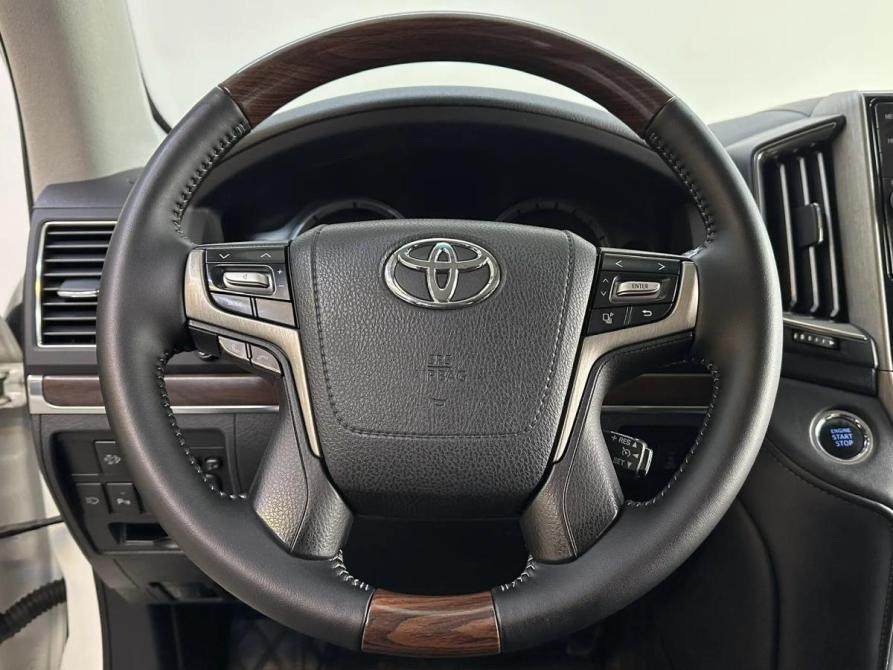 Toyota Land Cruiser 200 Series Рестайлинг 2 Барнаул  - изображение 12