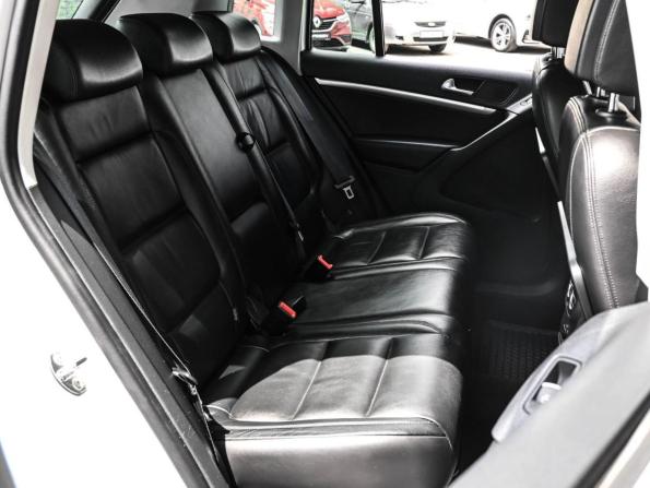 Volkswagen Tiguan I Рестайлинг с пробегом 2011 года, цена 1 699 000 рублей, 142931 км, внедорожник, Автокод Объявления