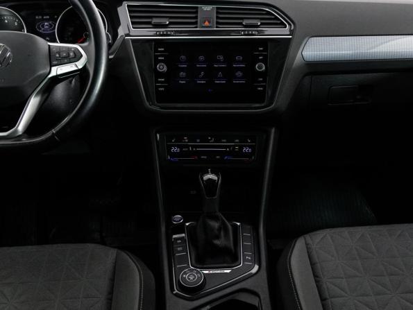 Volkswagen Tiguan II Рестайлинг с пробегом 2020 года, цена 2 899 000 рублей, 109750 км, внедорожник, Автокод Объявления