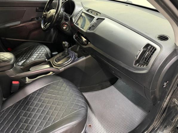Kia Sportage III с пробегом 2011 года, цена 867 000 рублей, 300000 км, внедорожник, Автокод Объявления