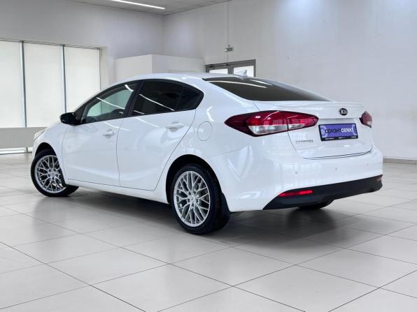 Kia Cerato III Рестайлинг (Classic) с пробегом 2017 года, цена 1 550 000 рублей, 97966 км, седан, Автокод Объявления