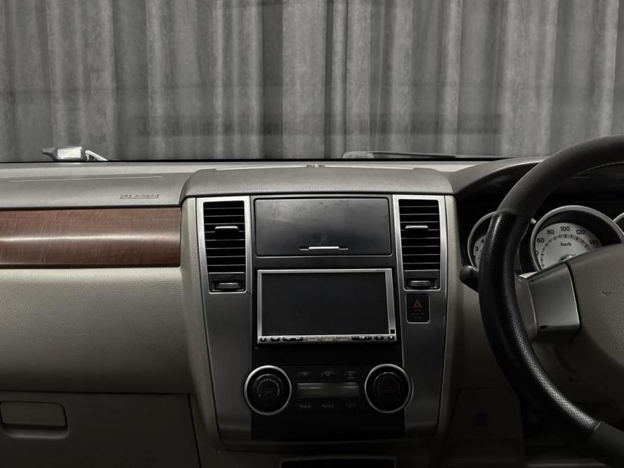 Nissan Tiida I Рестайлинг Красноярск  - изображение 10