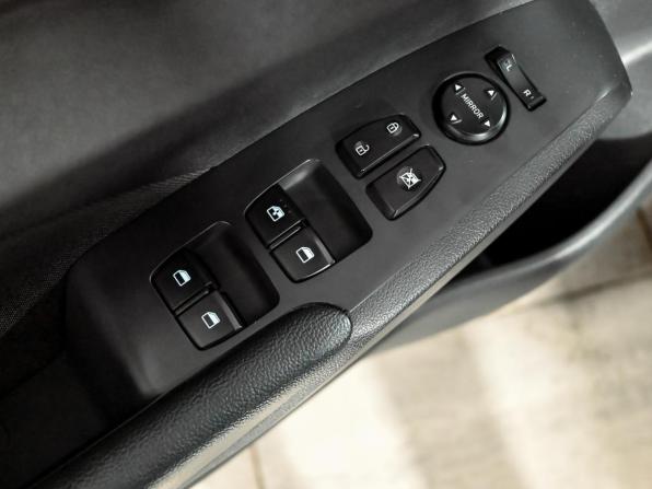 Hyundai Solaris II с пробегом 2019 года, цена 1 490 000 рублей, 128778 км, седан, Автокод Объявления