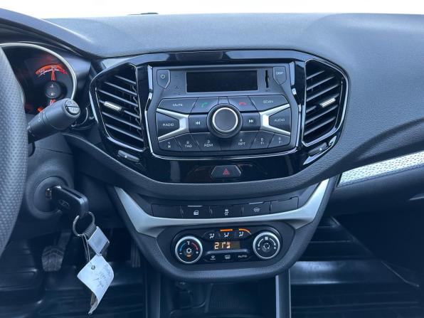 Lada (ВАЗ) Vesta I с пробегом 2019 года, цена 1 295 000 рублей, 50604 км, седан, Автокод Объявления